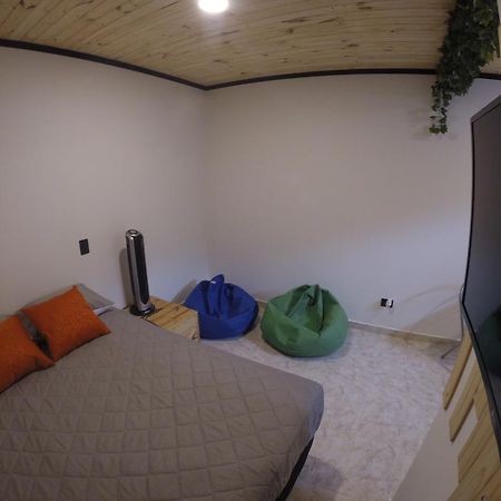 Blackpine Hostel Medellín Eksteriør bilde