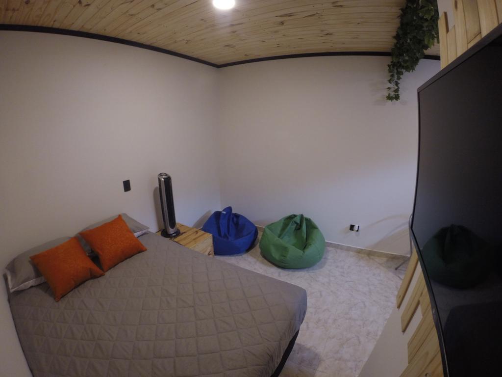Blackpine Hostel Medellín Eksteriør bilde